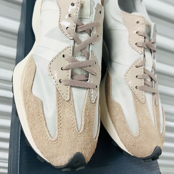 NEW BALANCE 327 Casual Women's Sneakers Shoes White Birch Summer Fog various sz - Picture 3 of 10